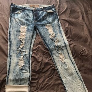 Acid wash Ripped Jeans 👖